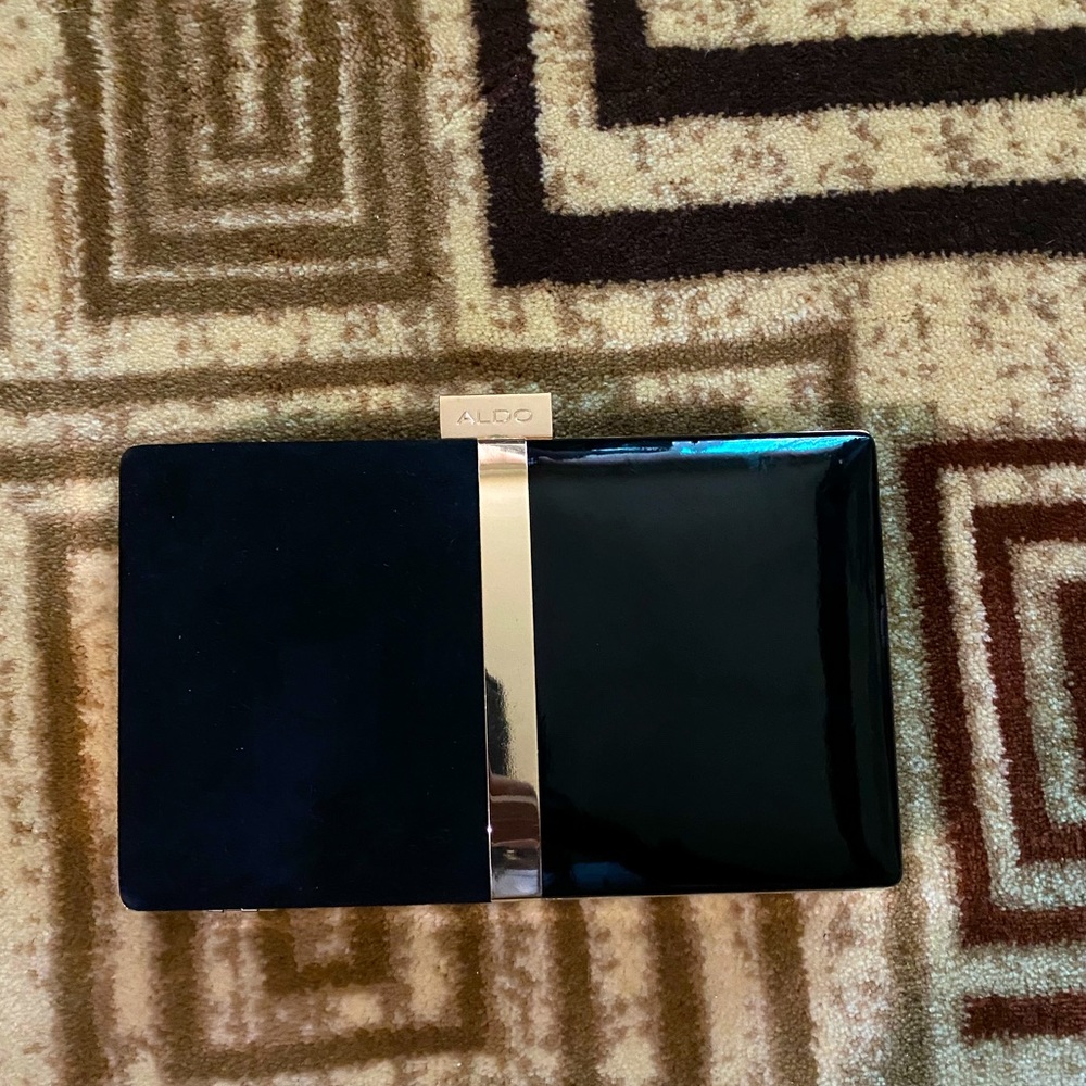 'ALDO' Clutch
